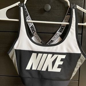Women’s Nike sports bra